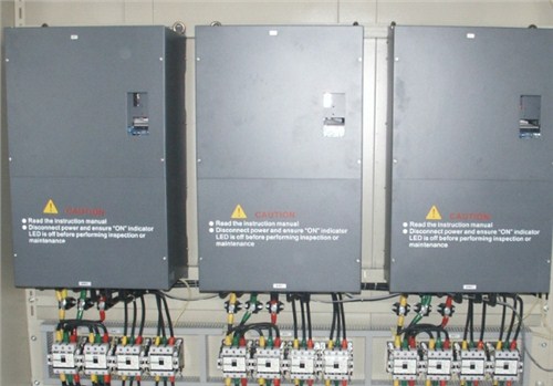 变频器控制柜生产商 变频器控制柜生产商市场价格 亨日供