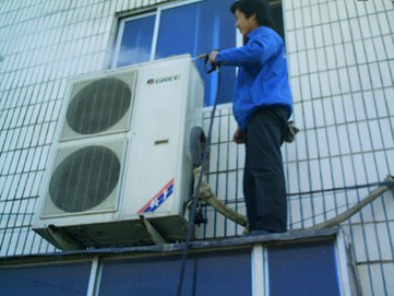 温江挂壁式空调维修|挂壁式空调维修保养价格|裕霏供|空调保养